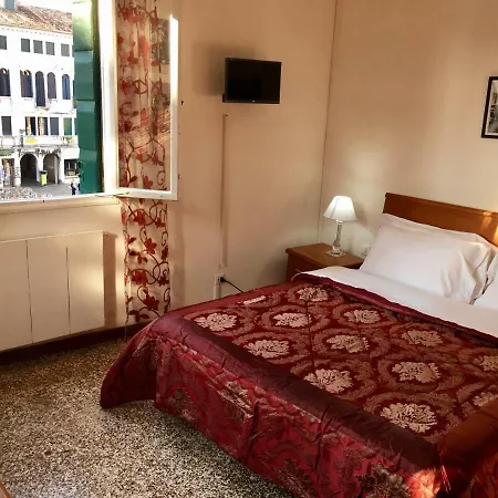 Privat bolig Dorsoduro 3171
